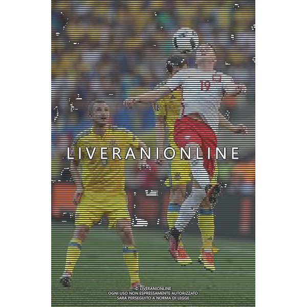 MARSYLIA 2016.06.21 MISTRZOSTWA EUROPY EURO 2016 FRANCJA PILKA NOZNA MECZ UKRAINA - POLSKA NZ TARAS STEPANENKO PIOTR ZIELINSKI FOT MICHAL STAWOWIAK / FOKUSMEDIA / NEWSPIX.PL --- Newspix.pl /AGENZIA ALDO LIVERANI SAS - ITALY ONLY EDITORIAL USE ONLY Ucraina - Polonia UEFA Francia EURO 2016 Final Tournament Group Stage C Marsiglia - 21.06.2016 *** Local Caption *** www.newspix.pl mail us: info@newspix.pl call us: 0048 022 23 22 222 --- Polish Picture Agency by Ringier Axel Springer Poland