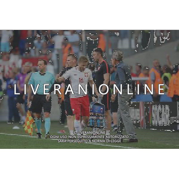 MARSYLIA 21.06.2016 MECZ I RUNDA GRUPA C MISTRZOSTW EUROPY 2016: UKRAINA - POLSKA --- FIRST ROUND GROUP C UEFA EURO 2016 MATCH IN MARSEILLE: UKRAINE - POLAND JAKUB BLASZCZYKOWSKI ADAM NAWALKA FOT. PIOTR KUCZA/NEWSPIX.PL --- Newspix.pl /AGENZIA ALDO LIVERANI SAS - ITALY ONLY EDITORIAL USE ONLY Ucraina - Polonia UEFA Francia EURO 2016 Final Tournament Group Stage C Marsiglia - 21.06.2016 *** Local Caption *** www.newspix.pl mail us: info@newspix.pl call us: 0048 022 23 22 222 --- Polish Picture Agency by Ringier Axel Springer Poland