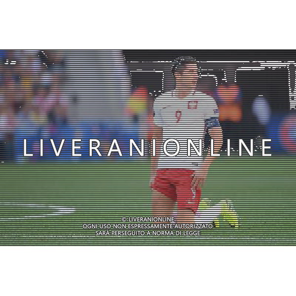 21.06.2016 MARSYLIA STADE VELODROME ( MARSEILLE FRANCE ) PILKA NOZNA ( FOOTBALL ) UEFA EURO 2016 MISTRZOSTWA EUROPY W PILCE NOZNEJ ( UEFA EURO 2016 ) GRUPA C ( GROUP C ) MECZ UKRAINA - POLSKA ( UKRAINE - POLAND ) NZ ROBERT LEWANDOWSKI ZLOSC SMUTEK PLACZ EMOCJE FOTO MICHAL STANCZYK / CYFRASPORT / NEWSPIX.PL --- Newspix.pl /AGENZIA ALDO LIVERANI SAS - ITALY ONLY EDITORIAL USE ONLY Ucraina - Polonia UEFA Francia EURO 2016 Final Tournament Group Stage C Marsiglia - 21.06.2016 *** Local Caption *** www.newspix.pl mail us: info@newspix.pl call us: 0048 022 23 22 222 --- Polish Picture Agency by Ringier Axel Springer Poland