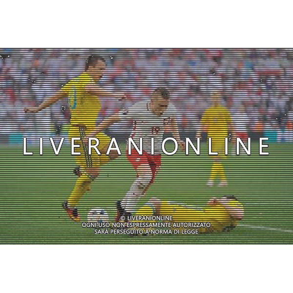 2016.06.21 Marsylia Marseille Pilka nozna Euro 2016 mecz grupy C Ukraina - Polska N/z Yevhen Konoplyanka, Piotr Zielinski Foto Norbert Barczyk / PressFocus 2016.06.21 Marsylia Marseille Football UEFA Euro 2016 group C game between Ukraine and Poland Yevhen Konoplyanka, Piotr Zielinski Credit: Norbert Barczyk / PressFocus / NEWSPIX.PL --- Newspix.pl /AGENZIA ALDO LIVERANI SAS - ITALY ONLY EDITORIAL USE ONLY Ucraina - Polonia UEFA Francia EURO 2016 Final Tournament Group Stage C Marsiglia - 21.06.2016 *** Local Caption *** www.newspix.pl mail us: info@newspix.pl call us: 0048 022 23 22 222 --- Polish Picture Agency by Ringier Axel Springer Poland