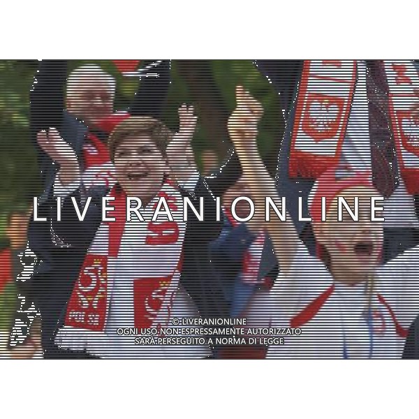 WARSZAWA 21.06.2016 PREMIER BEATA SZYDLO PODCZAS OGLADANIA MECZU UKRAINA POLSKA W RAMACH MISTRZOSTW EUROPY WE FRANCJI FOT KRZYSZTOF BURSKI/NEWSPIX /AGENZIA ALDO LIVERANI SAS - ITALY ONLY EDITORIAL USE ONLY Ucraina - Polonia UEFA Francia EURO 2016 Final Tournament Group Stage C Marsiglia - 21.06.2016