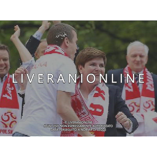 WARSZAWA 21.06.2016 PREMIER BEATA SZYDLO PODCZAS OGLADANIA MECZU UKRAINA POLSKA W RAMACH MISTRZOSTW EUROPY WE FRANCJI FOT KRZYSZTOF BURSKI/NEWSPIX /AGENZIA ALDO LIVERANI SAS - ITALY ONLY EDITORIAL USE ONLY Ucraina - Polonia UEFA Francia EURO 2016 Final Tournament Group Stage C Marsiglia - 21.06.2016