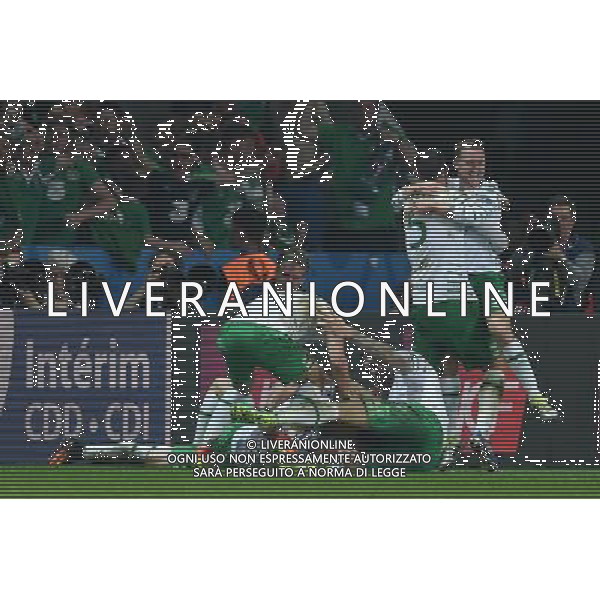 UEFA Francia EURO 2016 Final Tournament Group Stage E Lille - 22.06.2016 Italia-Repubblica d\'Irlanda Nella Foto:brady esultanza dopo il gol - abbracci /Ph.Vitez-Ag. Aldo Liverani