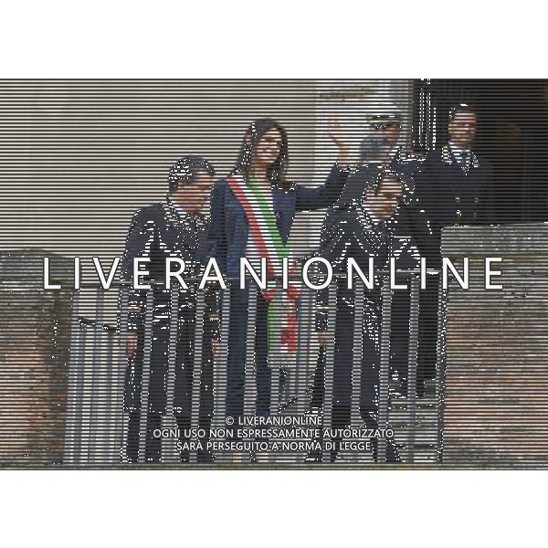 Insediamento del sindaco di Roma Virginia Raggi Roma - 23.06.2016 - nella foto: Virginia Raggi saluta i cittadini Ph.Corradetti - AG ALDO LIVERANI SAS