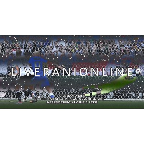 UEFA Francia EURO 2016 Final Tournament Round of 16 Lille - 26.06.2016 Germania-Slovacchia Nella Foto:kozacik para il rigore di ozil /Ph.Vitez-Ag. Aldo Liverani