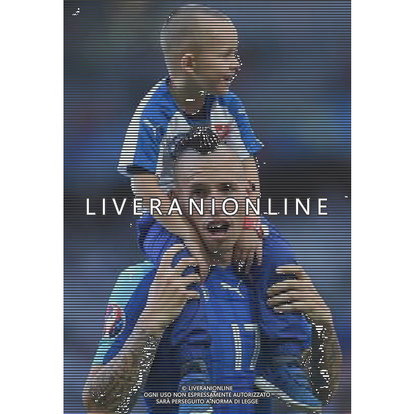 UEFA Francia EURO 2016 Final Tournament Round of 16 Lille - 26.06.2016 Germania-Slovacchia Nella Foto:hamsik con i figli /Ph.Vitez-Ag. Aldo Liverani