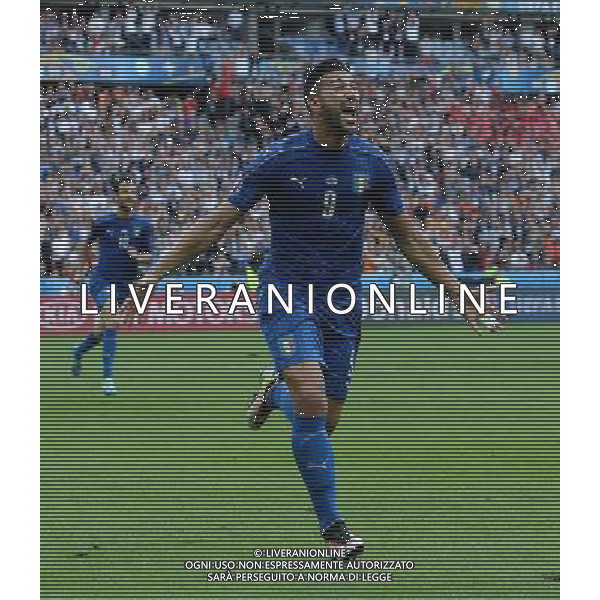 UEFA Francia EURO 2016 Final Tournament Round of 16 Parigi Saint-Denis - 27.06.2016 Italia-Spagna Nella Foto: esultanza dopo il gol di graziano pelle\' del 2-0 /Ph.Vitez-Ag. Aldo Liverani