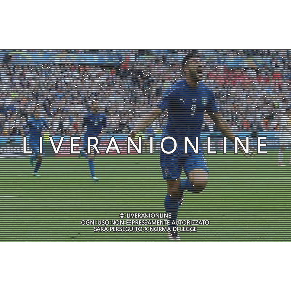 UEFA Francia EURO 2016 Final Tournament Round of 16 Parigi Saint-Denis - 27.06.2016 Italia-Spagna Nella Foto: esultanza dopo il gol di graziano pelle\' del 2-0 /Ph.Vitez-Ag. Aldo Liverani