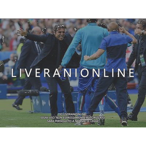 UEFA Francia EURO 2016 Final Tournament Round of 16 Parigi Saint-Denis - 27.06.2016 Italia-Spagna Nella Foto: antonio conte esulta a fine partita per la vittoria /Ph.Vitez-Ag. Aldo Liverani