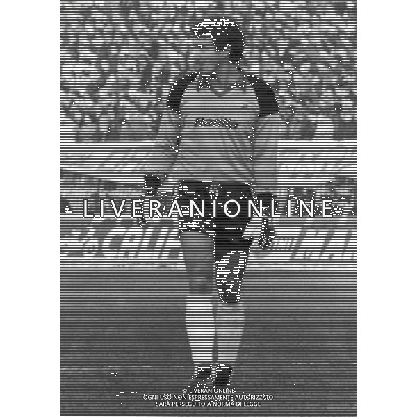 RETROSPETTIVA FRANCO TANCREDI CALCIATORE NELLA FOTO FRANCO TANCREDI CON LA MAGLIA DELLA ROMA AG ALDO LIVERANI SAS