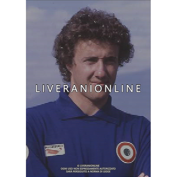 RETROSPETTIVA FRANCO TANCREDI CALCIATORE NELLA FOTO FRANCO TANCREDI CON LA MAGLIA DELLA ROMA AG ALDO LIVERANI SAS
