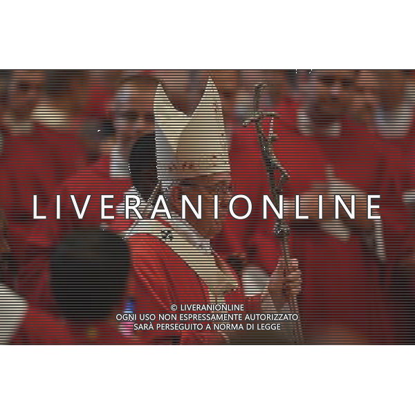 Santa Messa e Benedizione dei Palli Citta\' del Vaticano 29.06.2016 - Basilica San Pietro - nella foto: Papa Francesco / Ph. Corradetti - AG ALDO LIVERANI SAS/ AGENZIA ALDO LIVERANI SAS