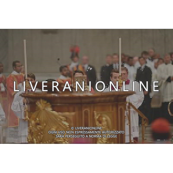 Santa Messa e Benedizione dei Palli Citta\' del Vaticano 29.06.2016 - Basilica San Pietro - nella foto: Il Vangelo / Ph. Corradetti - AG ALDO LIVERANI SAS/ AGENZIA ALDO LIVERANI SAS