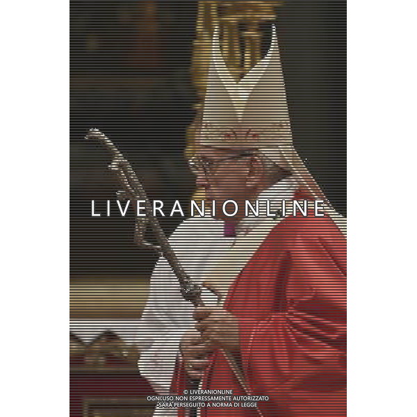 Santa Messa e Benedizione dei Palli - Citta\' del Vaticano 29.06.2016 - Basilica San Pietro - nella foto: Papa Francesco / Ph. Corradetti - AG ALDO LIVERANI SAS/ AGENZIA ALDO LIVERANI SAS