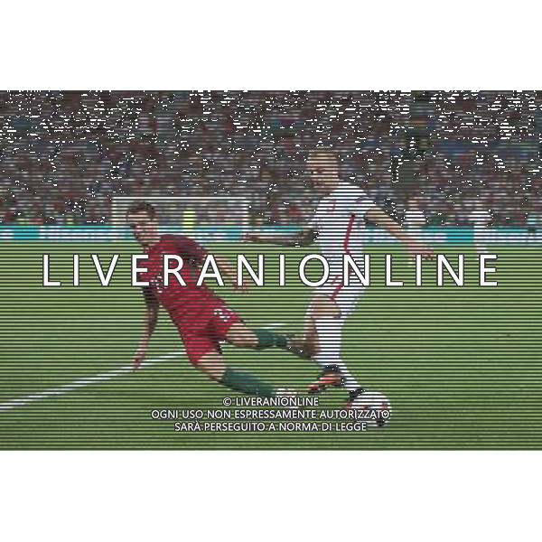 MARSYLIA 30.06.2016 MECZ CWIERCFINAL 1/4 FINALU MISTRZOSTW EUROPY 2016: POLSKA - PORTUGALIA --- QUARTERFINAL 1/4 FINAL UEFA EURO 2016 MATCH IN MARSEILLE: POLAND - PORTUGAL CEDRIC KAMIL GROSICKI FOT. PIOTR KUCZA/NEWSPIX.PL --- Newspix.pl 30 -06-2016 MARSIGLIA EURO 2016 QUARTI DI FINALE POLONIA -PORTOGALLO AG ALDO LIVERANI SAS ONLY ITALY *** Local Caption *** www.newspix.pl mail us: info@newspix.pl call us: 0048 022 23 22 222 --- Polish Picture Agency by Ringier Axel Springer Poland