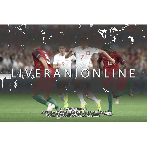 MARSYLIA 30.06.2016 MECZ CWIERCFINAL 1/4 FINALU MISTRZOSTW EUROPY 2016: POLSKA - PORTUGALIA --- QUARTERFINAL 1/4 FINAL UEFA EURO 2016 MATCH IN MARSEILLE: POLAND - PORTUGAL ARKADIUSZ MILIK WILLIAM CARVALHO FOT. PIOTR KUCZA/NEWSPIX.PL --- Newspix.pl 30 -06-2016 MARSIGLIA EURO 2016 QUARTI DI FINALE POLONIA -PORTOGALLO AG ALDO LIVERANI SAS ONLY ITALY *** Local Caption *** www.newspix.pl mail us: info@newspix.pl call us: 0048 022 23 22 222 --- Polish Picture Agency by Ringier Axel Springer Poland