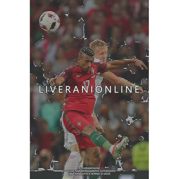 30.06.2016, Marsylia, pilka nozna, mistrzostwa Europy w pilce noznej, UEFA EURO 2016, Polska - Portugalia , Nani (POR), Kamil Glik (POL), Poland - Portugal , European Football Championship, fot. Tomasz Jastrzebowski / Foto Olimpik / NEWSPIX.PL --- Newspix.pl 30 -06-2016 MARSIGLIA EURO 2016 QUARTI DI FINALE POLONIA -PORTOGALLO AG ALDO LIVERANI SAS ONLY ITALY *** Local Caption *** www.newspix.pl mail us: info@newspix.pl call us: 0048 022 23 22 222 --- Polish Picture Agency by Ringier Axel Springer Poland