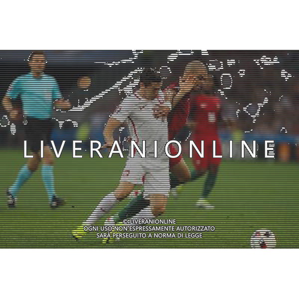 30.06.2016, Marsylia, pilka nozna, mistrzostwa Europy w pilce noznej, UEFA EURO 2016, Polska - Portugalia , Robert Lewandowski (POL), Pepe (POR), Poland - Portugal , European Football Championship, fot. Lukasz Skwiot / Foto Olimpik / NEWSPIX.PL --- Newspix.pl 30 -06-2016 MARSIGLIA EURO 2016 QUARTI DI FINALE POLONIA -PORTOGALLO AG ALDO LIVERANI SAS ONLY ITALY *** Local Caption *** www.newspix.pl mail us: info@newspix.pl call us: 0048 022 23 22 222 --- Polish Picture Agency by Ringier Axel Springer Poland