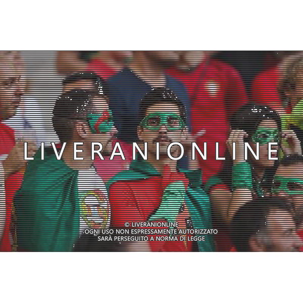 30.06.2016, Marsylia, pilka nozna, mistrzostwa Europy w pilce noznej, UEFA EURO 2016, Polska - Portugalia , Kibice Portugalii, Poland - Portugal , European Football Championship, fot. Lukasz Skwiot / Foto Olimpik / NEWSPIX.PL --- Newspix.pl 30 -06-2016 MARSIGLIA EURO 2016 QUARTI DI FINALE POLONIA -PORTOGALLO AG ALDO LIVERANI SAS ONLY ITALY *** Local Caption *** www.newspix.pl mail us: info@newspix.pl call us: 0048 022 23 22 222 --- Polish Picture Agency by Ringier Axel Springer Poland