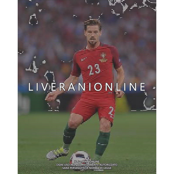 2016.06.30 Marsylia Marseille Pilka nozna Euro 2016 mecz cwiercfinal Polska - Portugalia N/z Adrien Silva Foto Norbert Barczyk / PressFocus 2016.06.30 Marsylia Marseille Football UEFA Euro 2016 quarter finals Poland and Portugal Adrien Silva Credit: Norbert Barczyk / PressFocus / NEWSPIX.PL --- Newspix.pl 30 -06-2016 MARSIGLIA EURO 2016 QUARTI DI FINALE POLONIA -PORTOGALLO AG ALDO LIVERANI SAS ONLY ITALY *** Local Caption *** www.newspix.pl mail us: info@newspix.pl call us: 0048 022 23 22 222 --- Polish Picture Agency by Ringier Axel Springer Poland