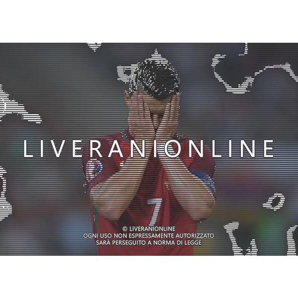 2016.06.30 Marsylia Marseille Pilka nozna Euro 2016 mecz cwiercfinal Polska - Portugalia N/z Arkadiusz Milik smutek Foto Lukasz Laskowski / PressFocus 2016.06.30 Marsylia Marseille Football UEFA Euro 2016 quarter finals Poland and Portugal Arkadiusz Milik smutek Credit: Lukasz Laskowski / PressFocus / NEWSPIX.PL --- Newspix.pl 30 -06-2016 MARSIGLIA EURO 2016 QUARTI DI FINALE POLONIA -PORTOGALLO AG ALDO LIVERANI SAS ONLY ITALY *** Local Caption *** www.newspix.pl mail us: info@newspix.pl call us: 0048 022 23 22 222 --- Polish Picture Agency by Ringier Axel Springer Poland