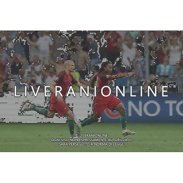 MARSYLIA 30.06.2016 MECZ CWIERCFINAL 1/4 FINALU MISTRZOSTW EUROPY 2016: POLSKA - PORTUGALIA --- QUARTERFINAL 1/4 FINAL UEFA EURO 2016 MATCH IN MARSEILLE: POLAND - PORTUGAL PEPE RENATO SANCHES FOT. PIOTR KUCZA/NEWSPIX.PL --- Newspix.pl 30 -06-2016 MARSIGLIA EURO 2016 QUARTI DI FINALE POLONIA -PORTOGALLO AG ALDO LIVERANI SAS ONLY ITALY *** Local Caption *** www.newspix.pl mail us: info@newspix.pl call us: 0048 022 23 22 222 --- Polish Picture Agency by Ringier Axel Springer Poland