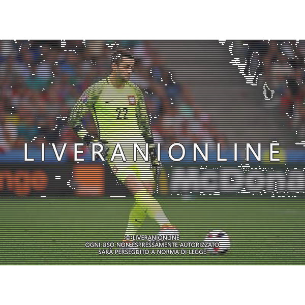 2016.06.30 Marsylia Marseille Pilka nozna Euro 2016 mecz cwiercfinal Polska - Portugalia N/z Lukasz Fabianski Foto Norbert Barczyk / PressFocus 2016.06.30 Marsylia Marseille Football UEFA Euro 2016 quarter finals Poland and Portugal Lukasz Fabianski Credit: Norbert Barczyk / PressFocus / NEWSPIX.PL --- Newspix.pl 30 -06-2016 MARSIGLIA EURO 2016 QUARTI DI FINALE POLONIA -PORTOGALLO AG ALDO LIVERANI SAS ONLY ITALY *** Local Caption *** www.newspix.pl mail us: info@newspix.pl call us: 0048 022 23 22 222 --- Polish Picture Agency by Ringier Axel Springer Poland