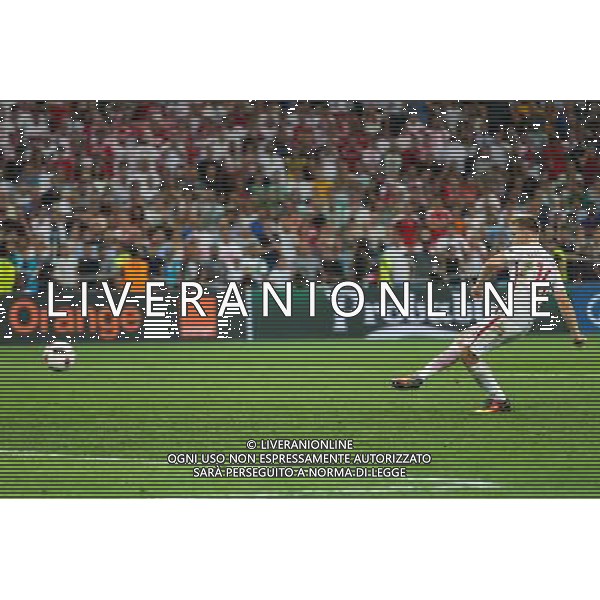 30.06.2016, Marsylia, pilka nozna, mistrzostwa Europy w pilce noznej, UEFA EURO 2016, Polska - Portugalia , Jakub Blaszczykowski (POL) rzuty karne penalties, Poland - Portugal , European Football Championship, fot. Tomasz Jastrzebowski / Foto Olimpik / NEWSPIX.PL --- Newspix.pl AG ALDO LIVERANI SAS ONLY ITALY MARSIGLIA- 30-06-2016 QUARTI DI FINALE POLONIA PORTOGALLO *** Local Caption *** www.newspix.pl mail us: info@newspix.pl call us: 0048 022 23 22 222 --- Polish Picture Agency by Ringier Axel Springer Poland