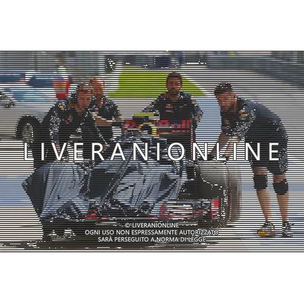 The Red Bull Racing RB12 of Max Verstappen (NLD) Red Bull Racing is recovered back to the pits in the first practice session. 01.07.2016. Formula 1 World Championship, Rd 9, Austrian Grand Prix, Spielberg, Austria, Practice Day. AG ALDO LIVERANI SAS ONLY ITALY 