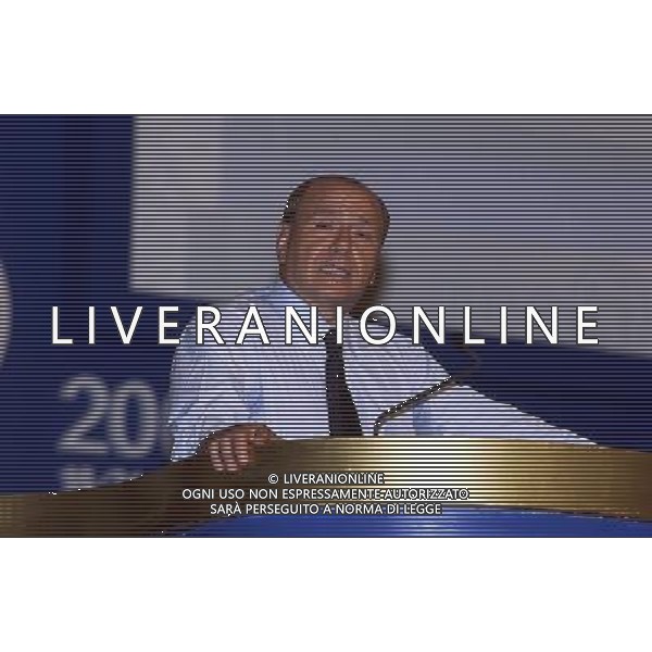 RIMINI 18-24 AGOSTO 2002 MEETIMG DI CL 2002 NELLA FOTO: SILVIO BERLUSCONI FOTO ALDO LIVERANI