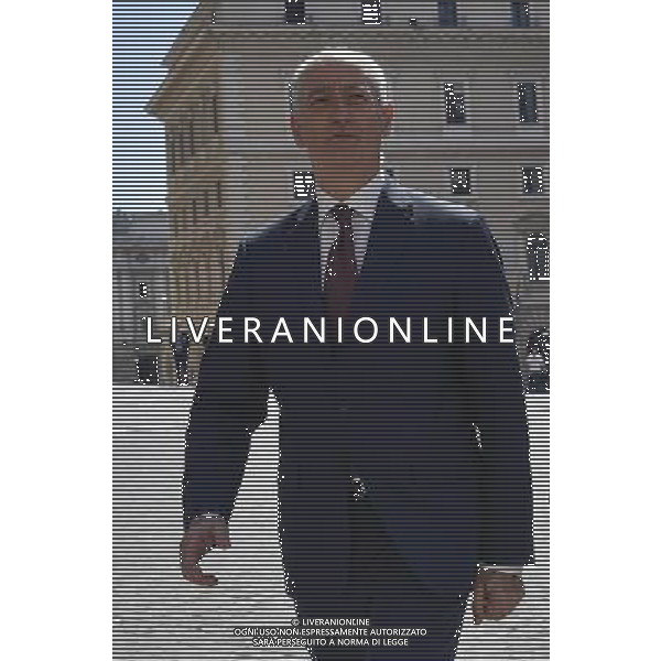 Presentazione della campagna di sensibilizzazione contro la violenza sulle donne \'... questo non Ã¨ amore\' - Roma 01.07.2016 - Piazza Montecitorio - nella foto: Franco Gabrielli / Ph.Corradetti - AG ALDO LIVERANI SAS/ AGENZIA ALDO LIVERANI SAS Presentazione della campagna di sensibilizzazione contro la violenza sulle donne \' .... questo non e\' amore\' - Roma 01.07.2016