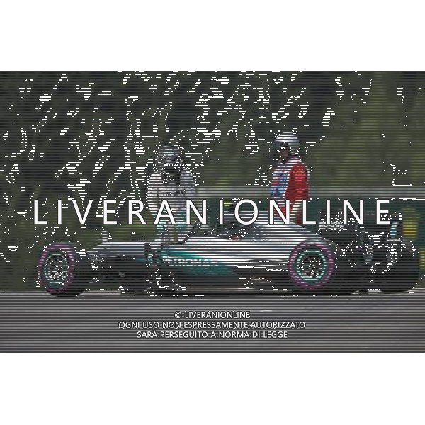 Nico Rosberg (GER) Mercedes AMG F1 W07 Hybrid crashed in the third practice session. 02.07.2016. Formula 1 World Championship, Rd 9, Austrian Grand Prix, Spielberg, Austria, Qualifying Day. / AGENZIA ALDO LIVERANI SAS - ITALY ONLY EDITORIAL USE ONLY 