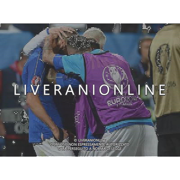 UEFA Francia EURO 2016 Final Tournament Quarter Finals Bordeaux - 02.07.2016 Germania-Italia Nella Foto: abbracci esultanza dopo il gol su rigore di leonardo bonucci del 1-1 /Ph.Vitez-Ag. Aldo Liverani