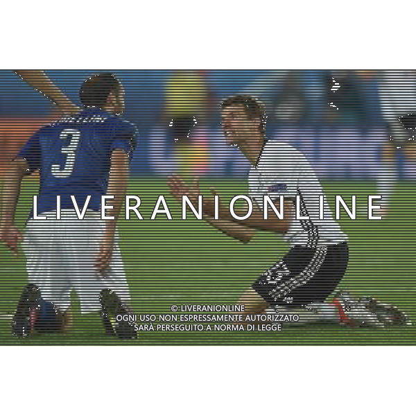 UEFA Francia EURO 2016 Final Tournament Quarter Finals Bordeaux - 02.07.2016 Germania-Italia Nella Foto:scontro tra muller e giorgio chiellini /Ph.Vitez-Ag. Aldo Liverani