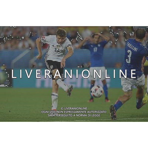 UEFA Francia EURO 2016 Final Tournament Quarter Finals Bordeaux - 02.07.2016 Germania-Italia Nella Foto:muller prova il tiro /Ph.Vitez-Ag. Aldo Liverani