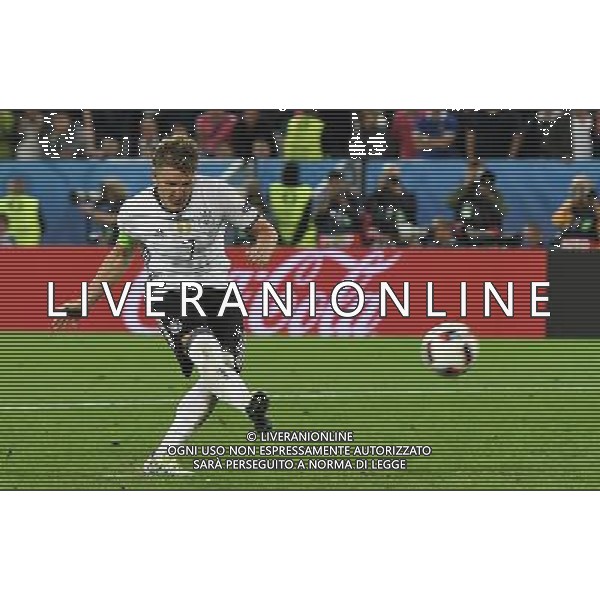 UEFA Francia EURO 2016 Final Tournament Quarter Finals Bordeaux - 02.07.2016 Germania-Italia Nella Foto:schweinsteiger sbaglia il rigore /Ph.Vitez-Ag. Aldo Liverani