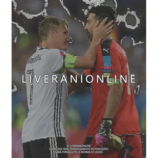 UEFA Francia EURO 2016 Final Tournament Quarter Finals Bordeaux - 02.07.2016 Germania-Italia Nella Foto:Schweinsteiger Bastian-Buffon Gianluigi /Ph.Vitez-Ag. Aldo Liverani