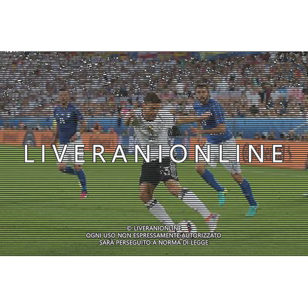 BORDEAUX 02.07.2016 MECZ CWIERCFINAL 1/4 FINALU MISTRZOSTW EUROPY 2016: NIEMCY - WLOCHY --- QUARTERFINAL 1/4 FINAL UEFA EURO 2016 MATCH: GERMANY - ITALY JONAS HECTOR ANDREA BARZAGLI FOT. PIOTR KUCZA/NEWSPIX.PL --- Newspix.pl AG ALDO LIVERANI SAS ONLY ITALY *** Local Caption *** www.newspix.pl mail us: info@newspix.pl call us: 0048 022 23 22 222 --- Polish Picture Agency by Ringier Axel Springer Poland