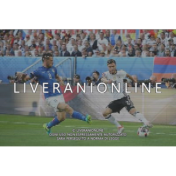 BORDEAUX 02.07.2016 MECZ CWIERCFINAL 1/4 FINALU MISTRZOSTW EUROPY 2016: NIEMCY - WLOCHY --- QUARTERFINAL 1/4 FINAL UEFA EURO 2016 MATCH: GERMANY - ITALY ALESSANDRO FLORENZI JONAS HECTOR FOT. PIOTR KUCZA/NEWSPIX.PL --- Newspix.pl AG ALDO LIVERANI SAS ONLY ITALY *** Local Caption *** www.newspix.pl mail us: info@newspix.pl call us: 0048 022 23 22 222 --- Polish Picture Agency by Ringier Axel Springer Poland