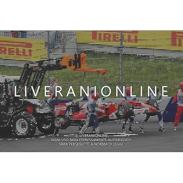 Sebastian Vettel (GER) Ferrari SF16-H retired from the race when his rear tyre exploded. 03.07.2016. Formula 1 World Championship, Rd 9, Austrian Grand Prix, Spielberg, Austria, Race Day. AG ALDO LIVERANI SAS ONLY ITALY