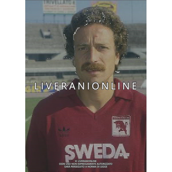 RETROSPETTIVA RENATO ZACCARELLI CALCIATORE NELLA FOTO RENATO ZACCARELLI CON LA MAGLIA DEL TORINO AG ALDO LIVERANI SAS
