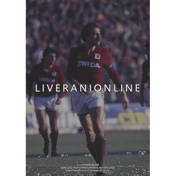 RETROSPETTIVA RENATO ZACCARELLI CALCIATORE NELLA FOTO RENATO ZACCARELLI CON LA MAGLIA DEL TORINO AG ALDO LIVERANI SAS