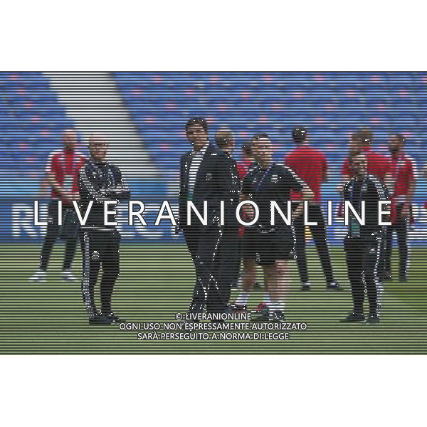 DECINES-CHARPIEU 05.07.2016 SPACER REPREZENTACJA WALIA NA EURO 2016 WE FRANCJI --- WALES FOOTBALL NATIONAL TEAM WALK IN EURO2016 CHRIS COLEMAN FOT. PIOTR KUCZA/NEWSPIX.PL --- Newspix.pl AG ALDO LIVERANI SAS ONLY ITALY *** Local Caption *** www.newspix.pl mail us: info@newspix.pl call us: 0048 022 23 22 222 --- Polish Picture Agency by Ringier Axel Springer Poland