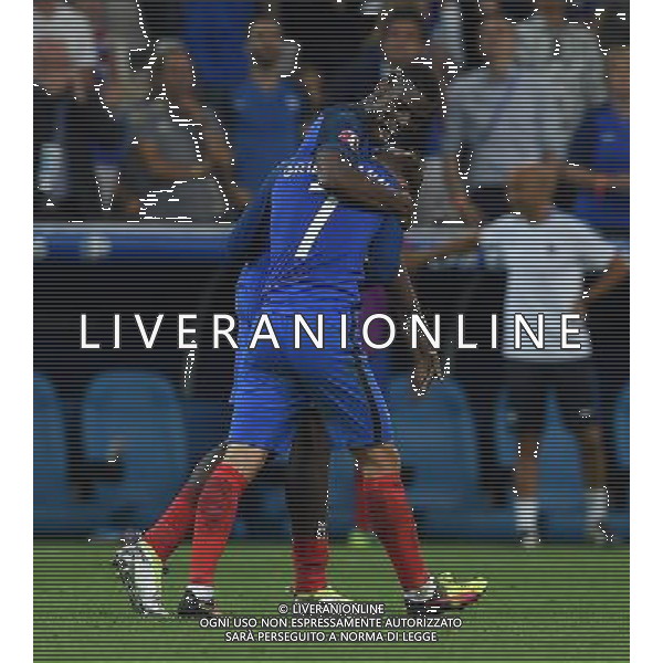 UEFA Francia EURO 2016 Final Tournament Semi-finals Marsiglia - 07.07.2016 Germania-Francia Nella Foto:griezmann esultanza dopo il secondo gol - abbraccio con pogba /Ph.Vitez-Ag. Aldo Liverani