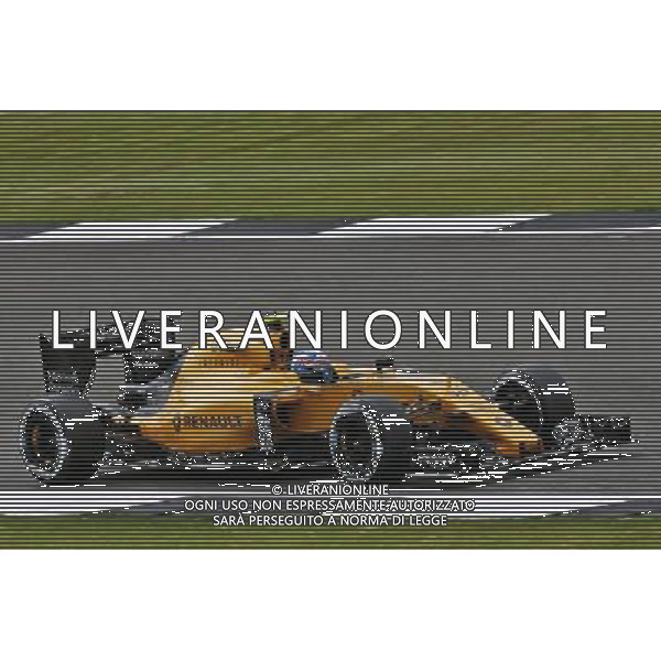 Jolyon Palmer (GBR) Renault Sport F1 Team RS16. 08.07.2016. Formula 1 World Championship, Rd 10, British Grand Prix, Silverstone, England, Practice Day. AG ALDO LIVERANI SAS ONLY ITALY