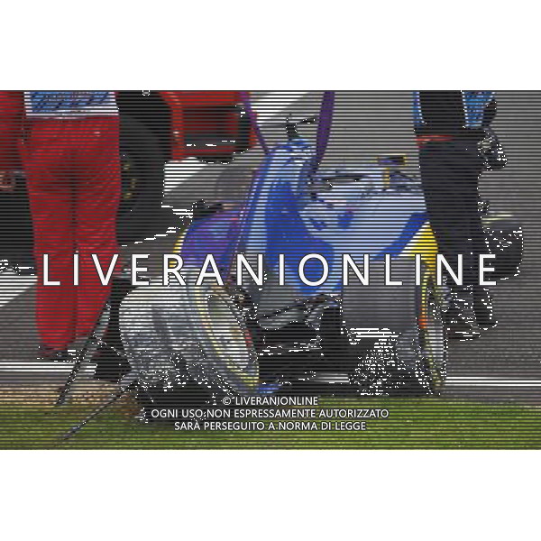 Marcus Ericsson (SWE) Sauber C35 crashed in the third practice session. AG ALDO LIVERANI SAS ONLY ITALY