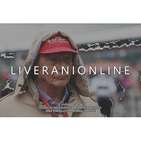 Niki Lauda (AUT) Mercedes Non-Executive Chairman on the grid. 10.07.2016. Formula 1 World Championship, Rd 10, British Grand Prix, Silverstone, England, Race Day. / AGENZIA ALDO LIVERANI SAS - ITALY ONLY EDITORIAL USE ONLY