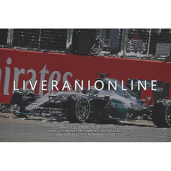 Race winner Lewis Hamilton (GBR) Mercedes AMG F1 W07 Hybrid celebrates at the end of the race. 10.07.2016. Formula 1 World Championship, Rd 10, British Grand Prix, Silverstone, England, Race Day. / AGENZIA ALDO LIVERANI SAS - ITALY ONLY EDITORIAL USE ONLY