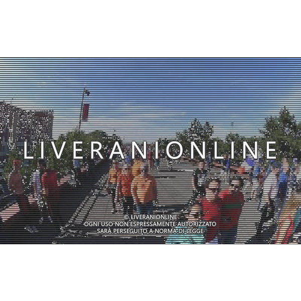 UEFA Francia EURO 2016 Final Tournament Final Parigi Saint-Denis - 10.07.2016 Portogallo-Francia Nella Foto:Apertura dei Gate di Accesso e arrivo dei tifosi /Ph.Vitez-Ag. Aldo Liverani