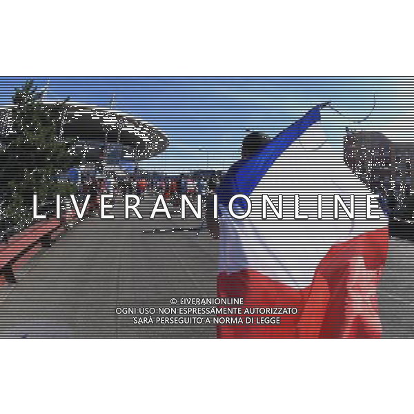 UEFA Francia EURO 2016 Final Tournament Final Parigi Saint-Denis - 10.07.2016 Portogallo-Francia Nella Foto:Apertura dei Gate di Accesso e arrivo dei tifosi /Ph.Vitez-Ag. Aldo Liverani